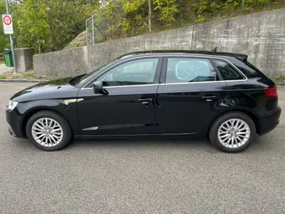 Audi A3 2.0 TDI 150 Ambiente quattro — Berline diesel performante, sans sinistre — Innenraum