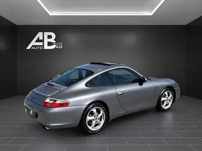 Porsche 911 Carrera 3.6 Tiptronic S — Sportive emblématique, 320 ch et garantie révisée — tableau de bord