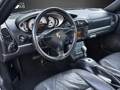 Porsche 911 Carrera 3.6 Tiptronic S — Sportive emblématique, 320 ch et garantie révisée — Miniature 8