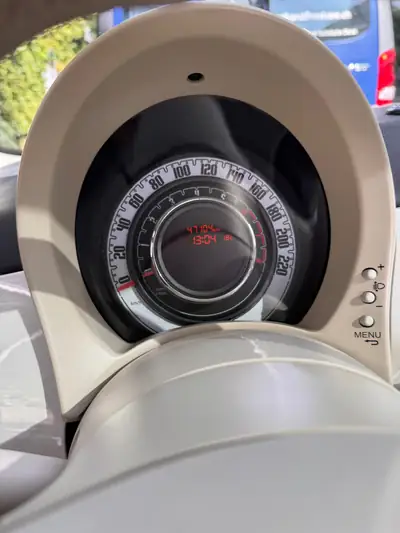FIAT 500 1.2 Lounge — L'icône urbaine rechapée, 47'000 km seulement — detail