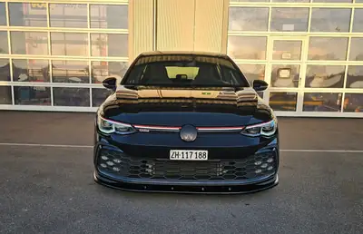 VW Golf GTI 2.0 TSI 333 PS Stage 1 — Performance tuning, équipement premium — rear view