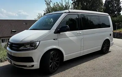 VW T6 California Beach — Camping-car 7 places, suspension pneumatique, édition prestige — Außenansicht