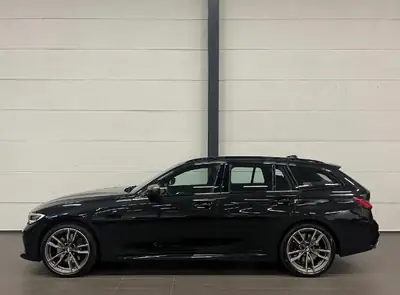 BMW M340i xDrive — Berline sportive dynamique, 374 ch et transmission intégrale — fianco