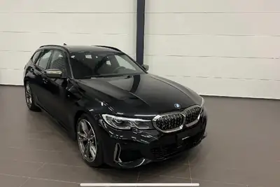 BMW M340i xDrive — Berline sportive dynamique, 374 ch et transmission intégrale — vista esterna