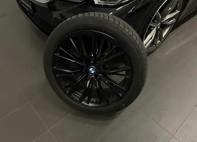 BMW M340i xDrive — Berline sportive dynamique, 374 ch et transmission intégrale — dettaglio
