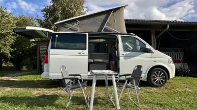 VW T5 2.0 TDI 180 CL Last Edition — Minibus diesel robuste, entretien complet — vista esterna