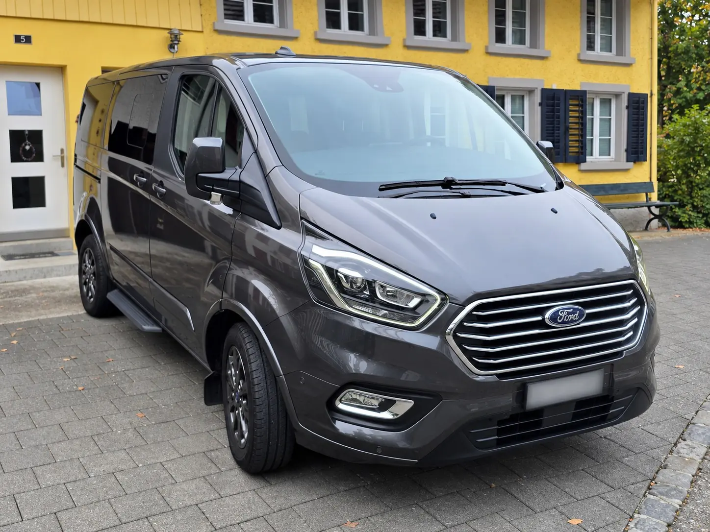 Ford Tourneo Custom 2020 occasion Seon — 3