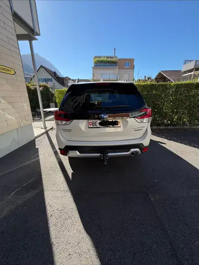 Subaru Forester 2.0i e-Boxer Advantage — SUV hybride compact, entretien inclus — Thumbnail 10
