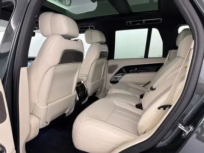 Land Rover Range Rover P460e PHEV Autobiographie — Luxe hybride rechargeable, garantie 5 ans, pratiquement neuf — détail