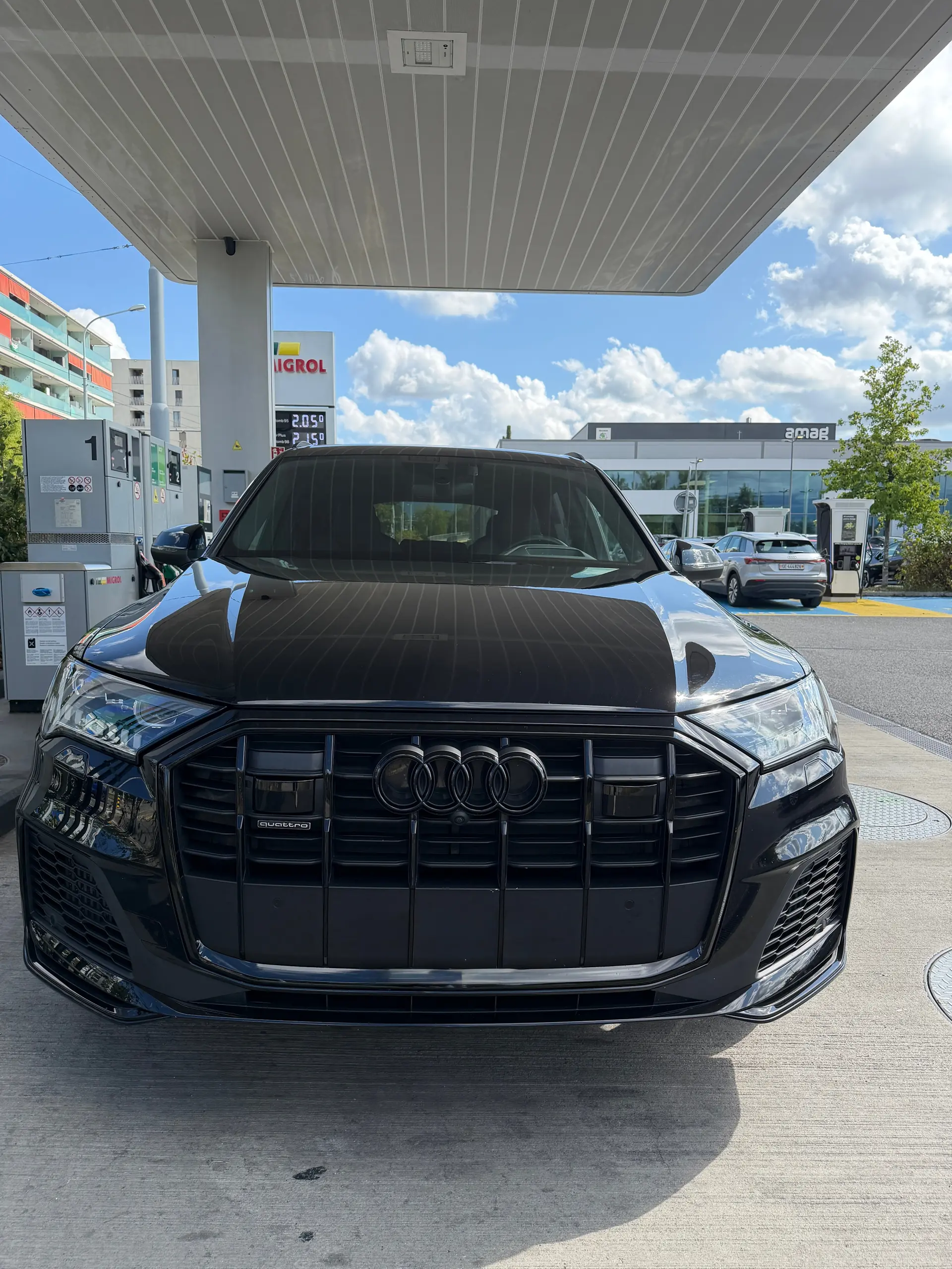 Audi Q7 55 TFSI S Line — SUV premium 7 places, motorisation hybride performante