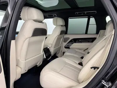 Range Rover P460e PHEV Autobiographie — Luxe hybride rechargeable, quasi neuf 2026 — Detail