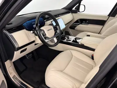 Range Rover P460e PHEV Autobiographie — Luxe hybride rechargeable, quasi neuf 2026 — Armaturenbrett