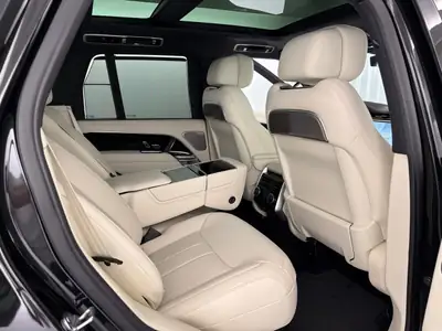 Range Rover P460e PHEV Autobiographie — Luxe hybride rechargeable, quasi neuf 2026 — Miniatur 11