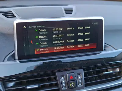 BMW X1 18d xDrive — SUV compact diesel robuste, 177 000 km — Miniatur 8