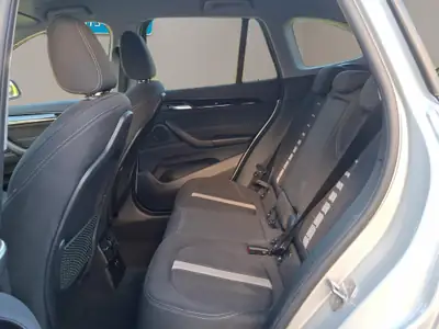 BMW X1 18d xDrive — SUV compact diesel robuste, 177 000 km — Miniatur 12
