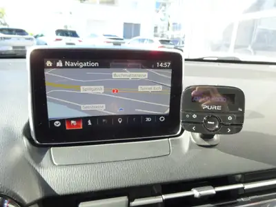 Mazda 2 1.5i Skyactiv-G Ambition — Citadine économe, première main, équipée — Miniatura 9