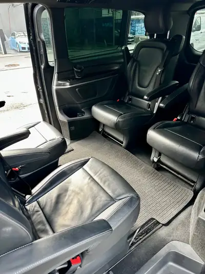 Mercedes-Benz V 300 d Swiss Edition — Monospace premium 6 places, transmission intégrale — Miniatur 8