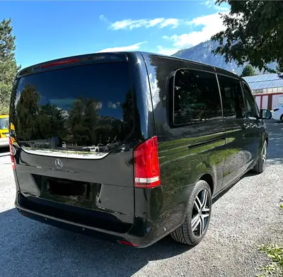 Mercedes-Benz V 300 d Swiss Edition — Monospace premium 6 places, transmission intégrale — Miniatur 11