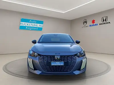 Peugeot 208 1.2 PureTech 100 Allure — Citadine urbaine efficace, 12'000 km seulement — Heckansicht