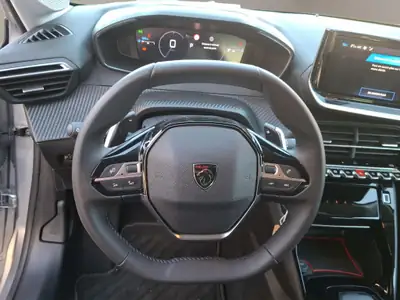 Peugeot 208 1.2 PureTech 100 Allure — Citadine urbaine efficace, 12'000 km seulement — Miniatur 7