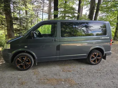 VW T5 — Le Monospace Diesel Fiable pour Familles et Professionnels — vue extérieure