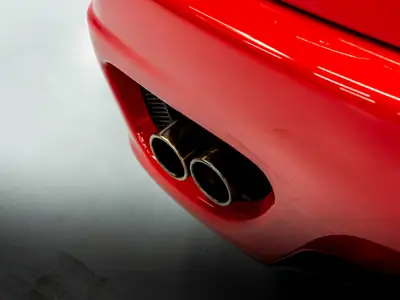 Ferrari F360 Modena Berlinetta — Mythique boîte manuelle, 400 ch de pur plaisir — Miniatura 15