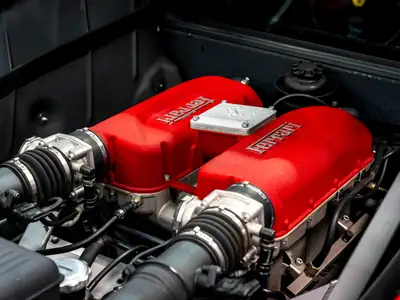 Ferrari F360 Modena Berlinetta — Mythique boîte manuelle, 400 ch de pur plaisir — Miniatura 31