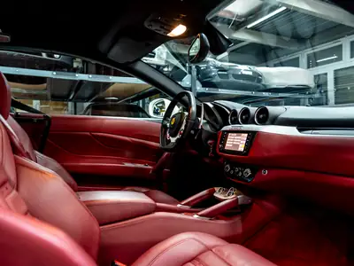 Ferrari FF 2013 — Gran Turismo sportif 660 ch, histoire d'exception — Miniatur 23
