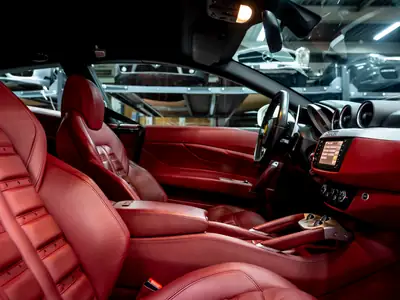 Ferrari FF 2013 — Gran Turismo sportif 660 ch, histoire d'exception — Miniatur 24