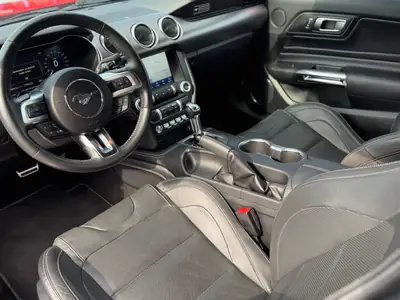 Ford Mustang 5.0 V8 GT — Muscle car américain authentique, 449 ch et faible kilométrage — Miniatur 8