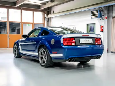 Ford Mustang Saleen H281 2008 — Muscle car collector signée Dan Gurney, 1 of 1376 — Miniatur 8