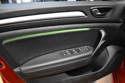 Renault Mégane Grandtour 1.5 dCi GT — Break spacieux, faible consommation, équipements premium — Miniatura 27