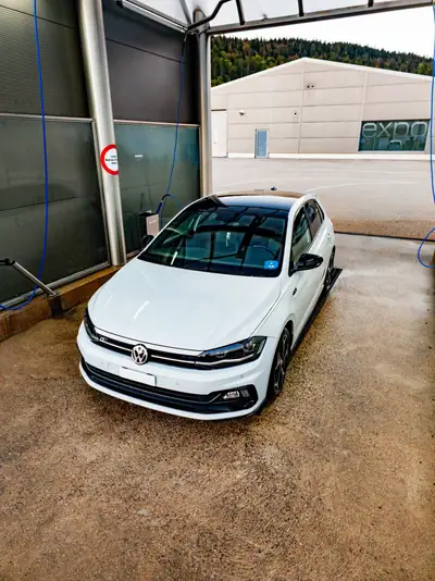 VW Polo 1.0 TSI 115 Highline — Citadine dynamique, faible kilométrage et équipée — vista esterna