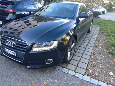 Audi A5 Coupé 2.0 TFSI Quattro — Élégance sportive et traction intégrale — dashboard