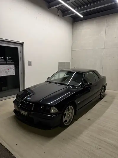 BMW M3 Coupé 1997 — Légende sportive manuelle, 321 ch purs — vue extérieure