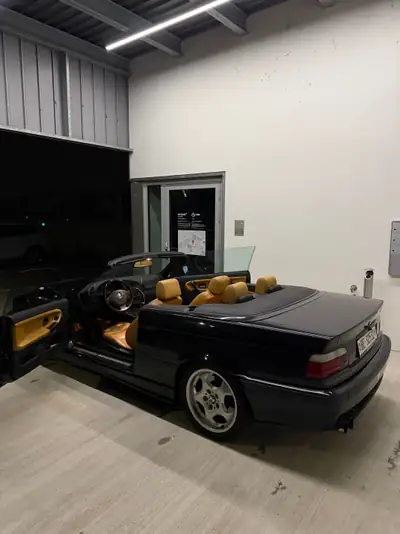 BMW M3 Coupé 1997 — Légende sportive manuelle, 321 ch purs — intérieur