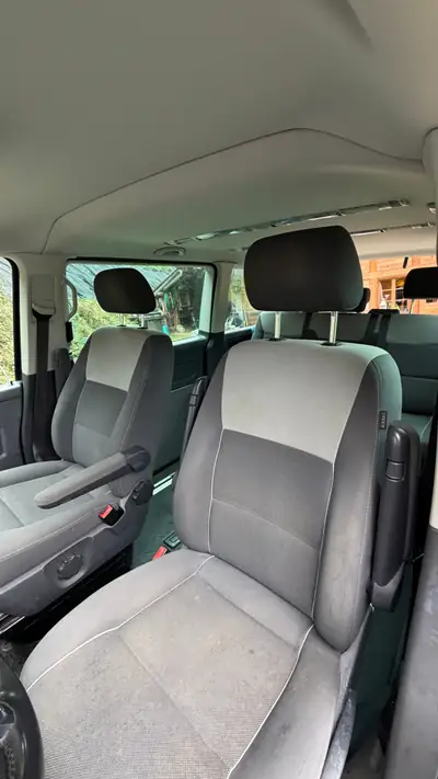 VW T5 Multivan 2.0 TDI CR Startline 4Motion — Monospace 7 places, 4x4 intégral — Miniature 12