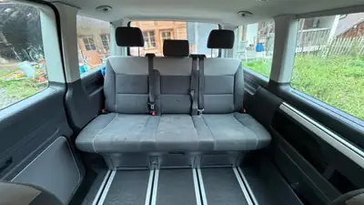 VW T5 Multivan 2.0 TDI CR Startline 4Motion — Monospace 7 places, 4x4 intégral — Miniature 13