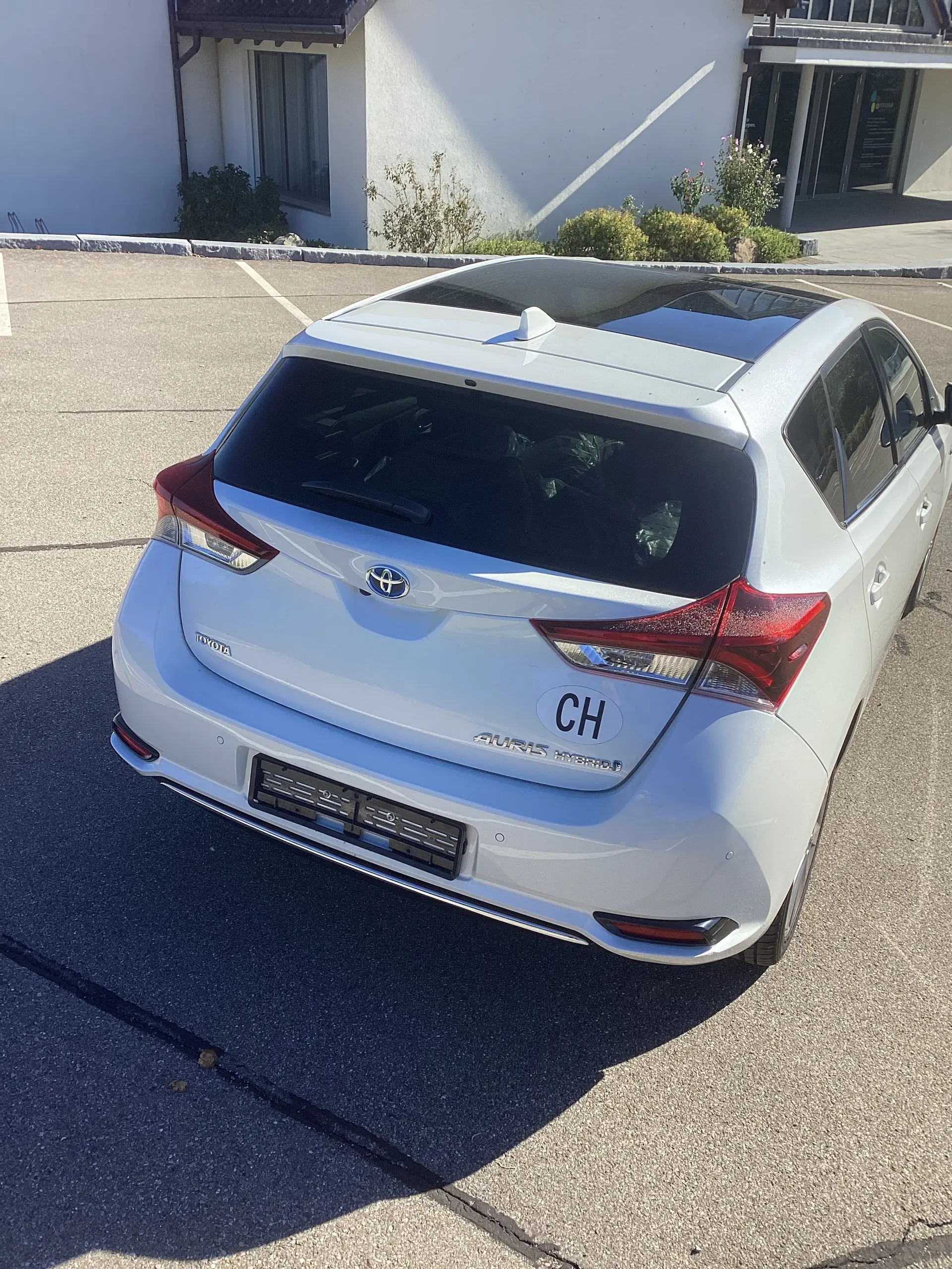 Toyota Auris 2016 occasion Aesch — 3