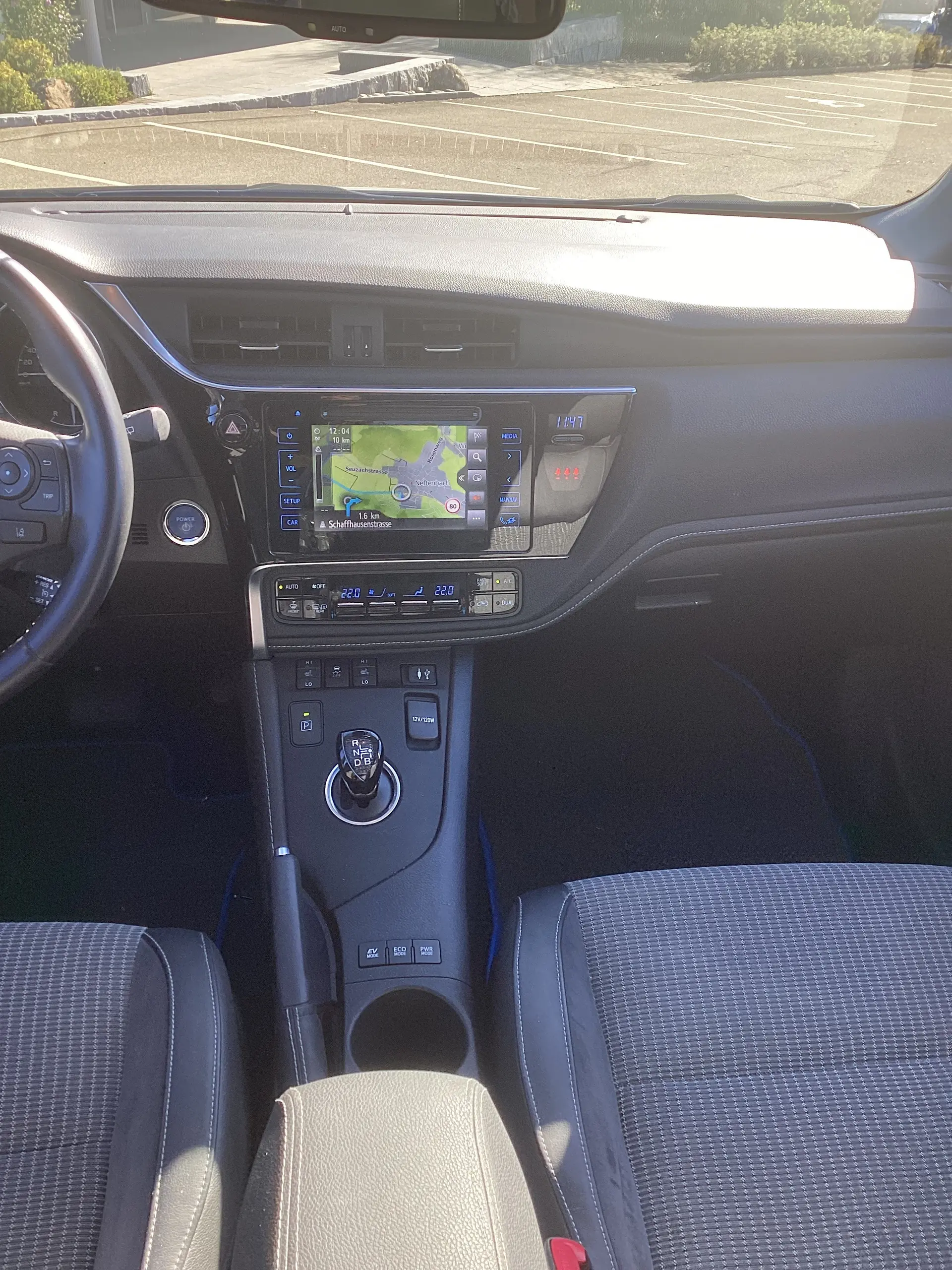 Toyota Auris 2016 occasion Aesch — 4