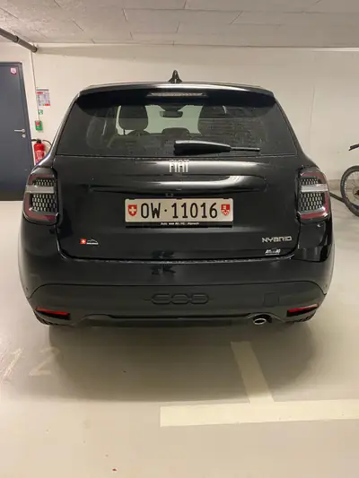 FIAT 600 1.2 Hybrid Swiss Edition — Citadin malin, consommation minimaliste — Innenraum