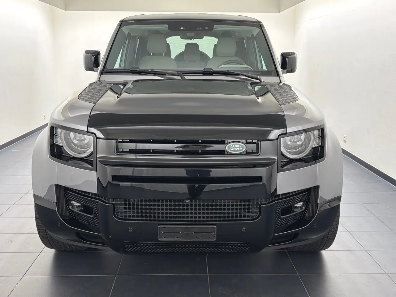 Land Rover Defender 2024 occasion Zürich — 5