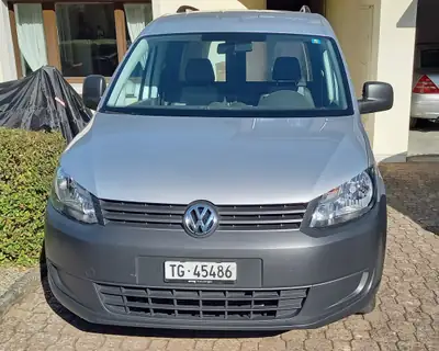 VW Caddy 1.6 TDI 102 — Utilitaire compact diesel, 75 000 km seulement — vista esterna