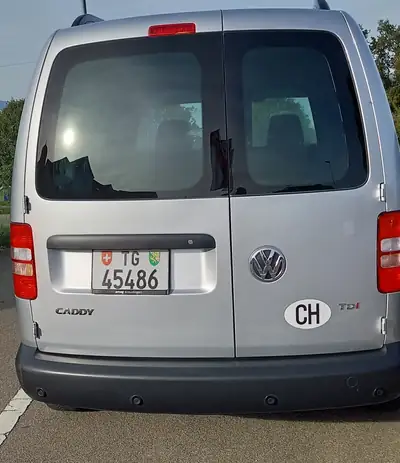 VW Caddy 1.6 TDI 102 — Utilitaire compact diesel, 75 000 km seulement — fianco