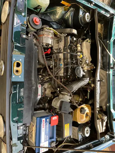 VW Golf 1.8 Cabriolet Classic Line — Décapotable vintage, cuir, moteur fiable — intérieur