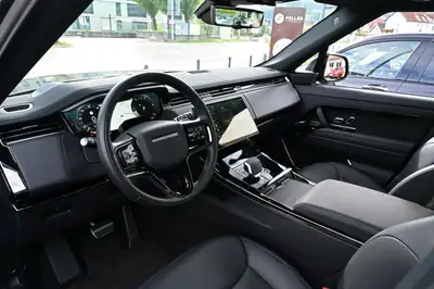 Range Rover Sport D300 MHEV — SUV premium hybride diesel, moins de 12'000 km — Miniature 11
