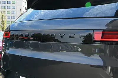 Range Rover Sport D300 MHEV — SUV premium hybride diesel, moins de 12'000 km — Miniature 10