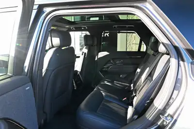 Range Rover Sport D300 MHEV — SUV premium hybride diesel, moins de 12'000 km — Miniature 27