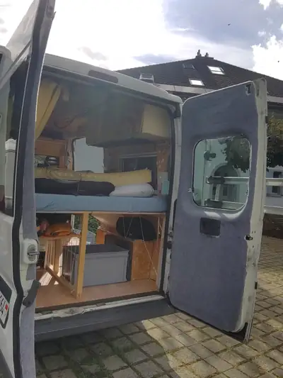 Peugeot Boxer 2.2 HDI 120 — Utilitaire robuste, moteur fiable, sans accident — Miniatura 8