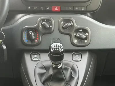 Fiat Panda 1.0 MHEV Cool — Citadine économique hybride, 47 000 km seulement — Miniatur 22
